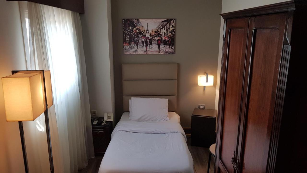 Green Plaza Inn "'Business &Families Only"' Alexandria Exterior foto