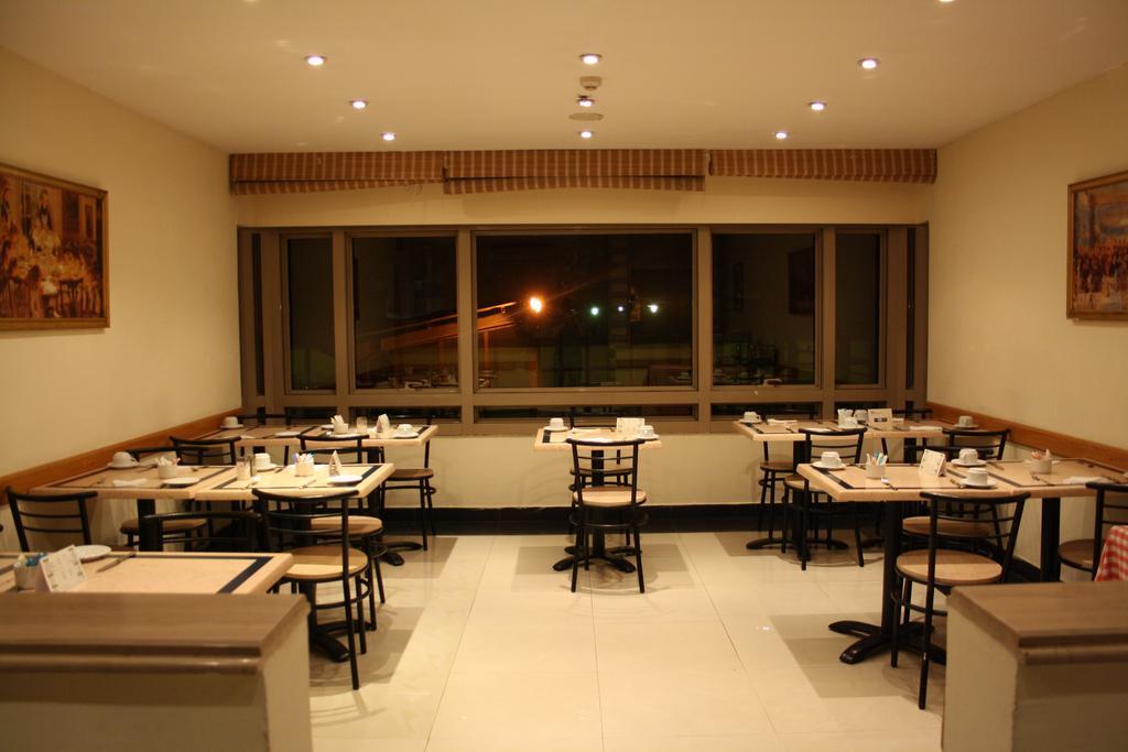 Green Plaza Inn "'Business &Families Only"' Alexandria Exterior foto